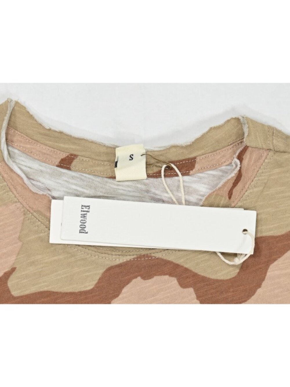Elwood Slub Tee in Sand Camo - Picture 3 of 5